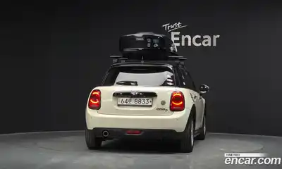 Mini Cooper 2016 1.5 гидро в Москве № 396809, миниатюра 4