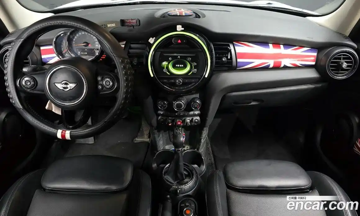 Mini Cooper 2016 1.5 гидро в Москве № 396809, фото 7