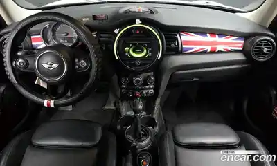 Mini Cooper 2016 1.5 гидро в Москве № 396809, миниатюра 7