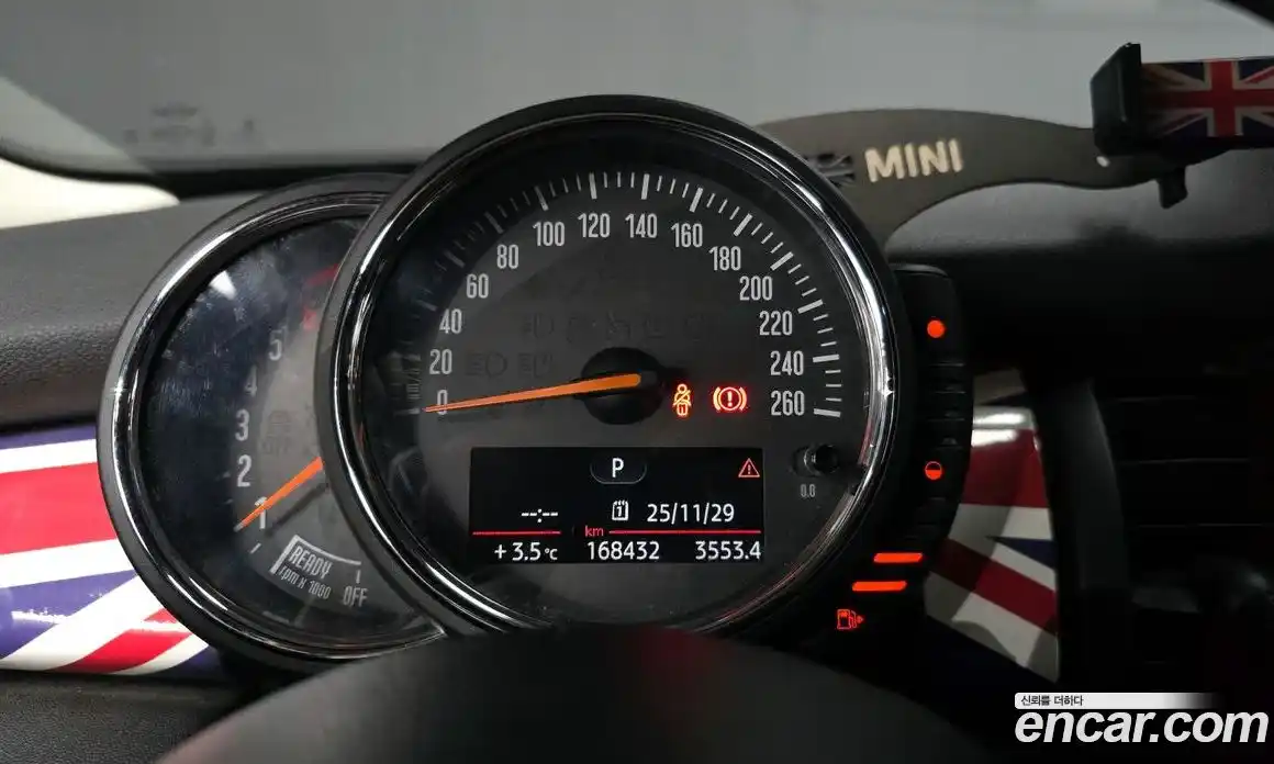 Mini Cooper 2016 1.5 гидро в Москве № 396809, фото 8