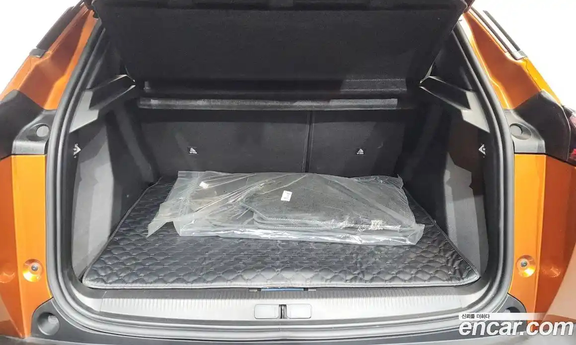 Peugeot 2008 2022 1.5 гидро в Москве № 405601, фото 20