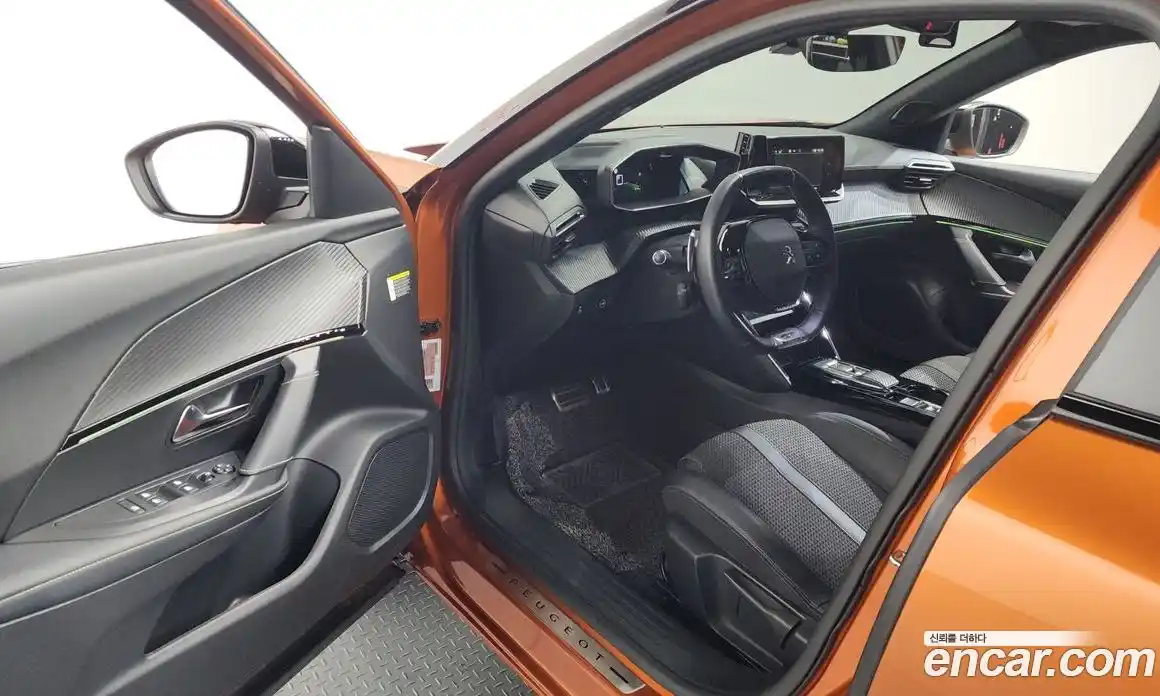 Peugeot 2008 2022 1.5 гидро в Москве № 405601, фото 10