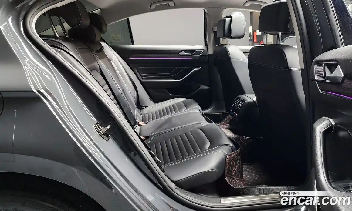 Volkswagen Passat 2021 2.0 гидро в Москве № 499864, фото 12