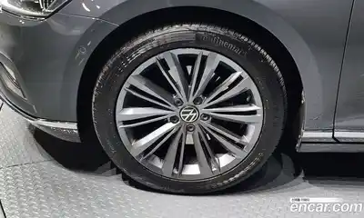 Volkswagen Passat 2021 2.0 гидро в Москве № 499864, миниатюра 5