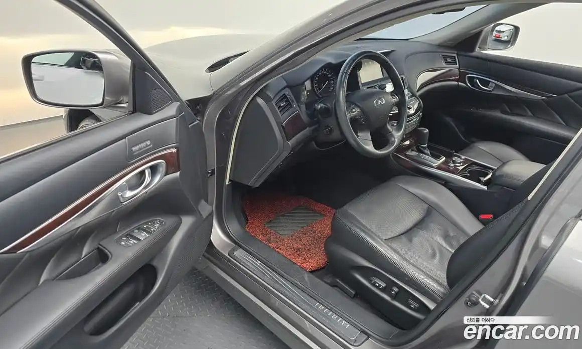 Infiniti M 2011 3.7 гидро в Москве № 500359, фото 11