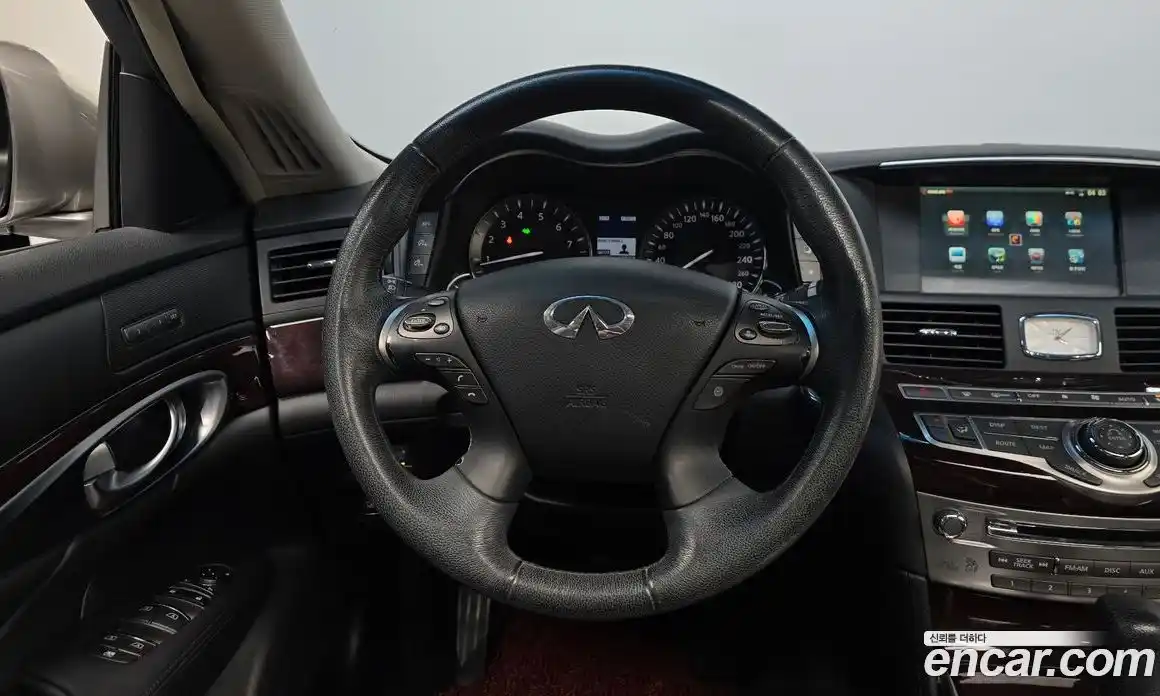 Infiniti M 2011 3.7 гидро в Москве № 500359, фото 13