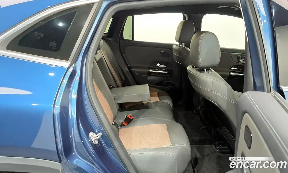 Mercedes-Benz EQA 2021 0.2 гидро в Москве № 542045, фото 12