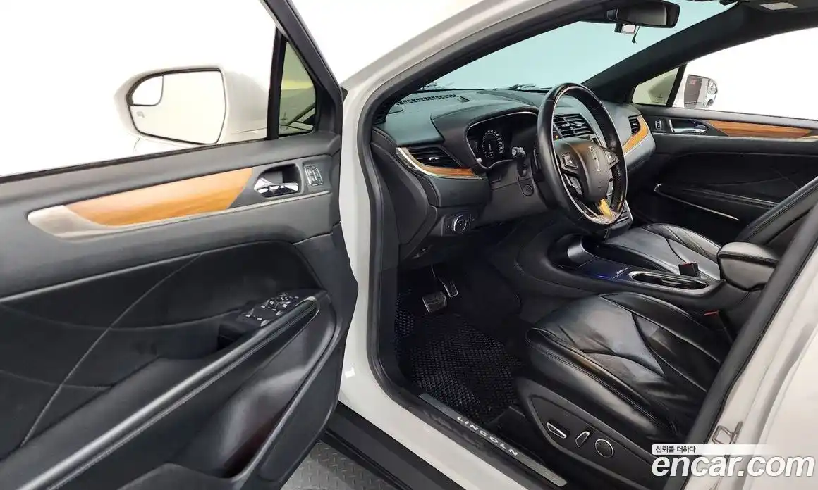 Lincoln MKC 2015 2.0 гидро в Москве № 585032, фото 10