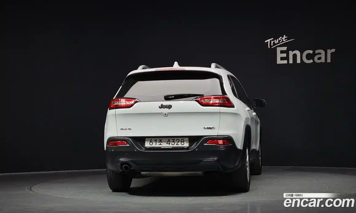 Jeep Cherokee 2014 2.4 гидро в Москве № 609777, фото 4