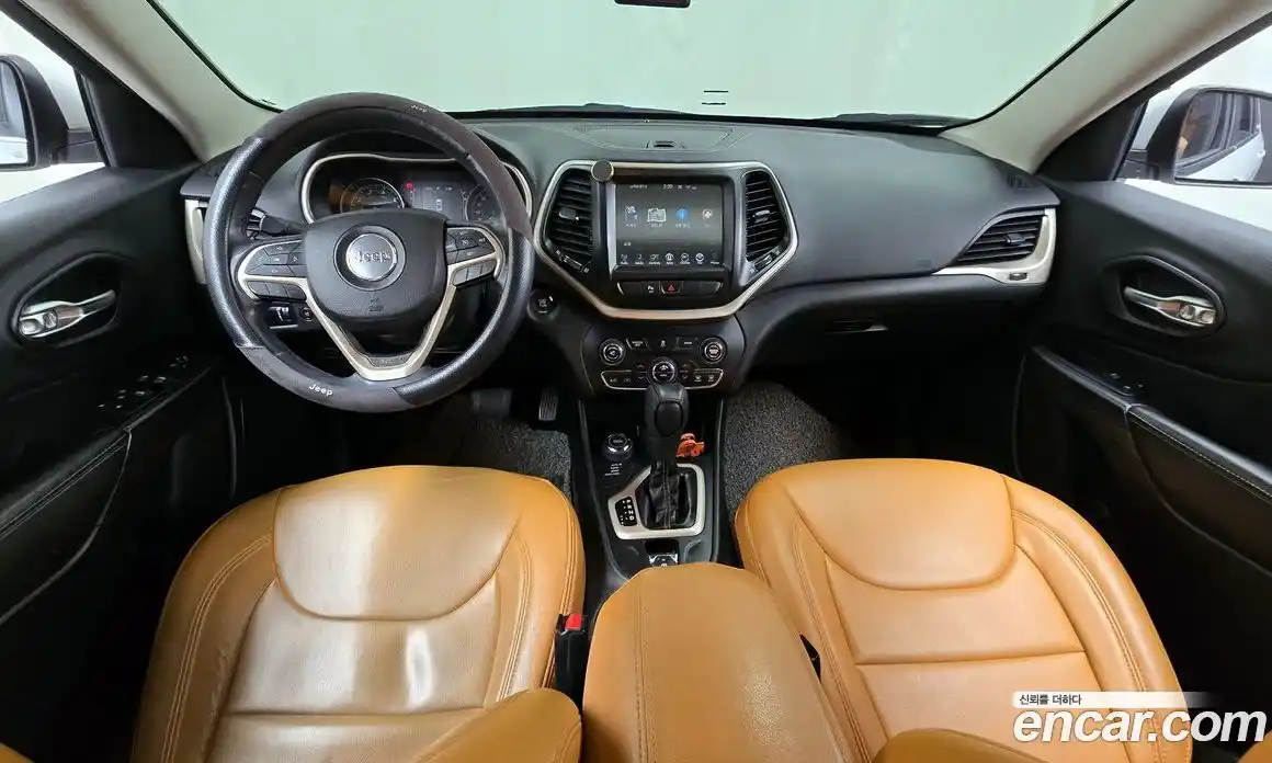 Jeep Cherokee 2014 2.4 гидро в Москве № 609777, фото 7