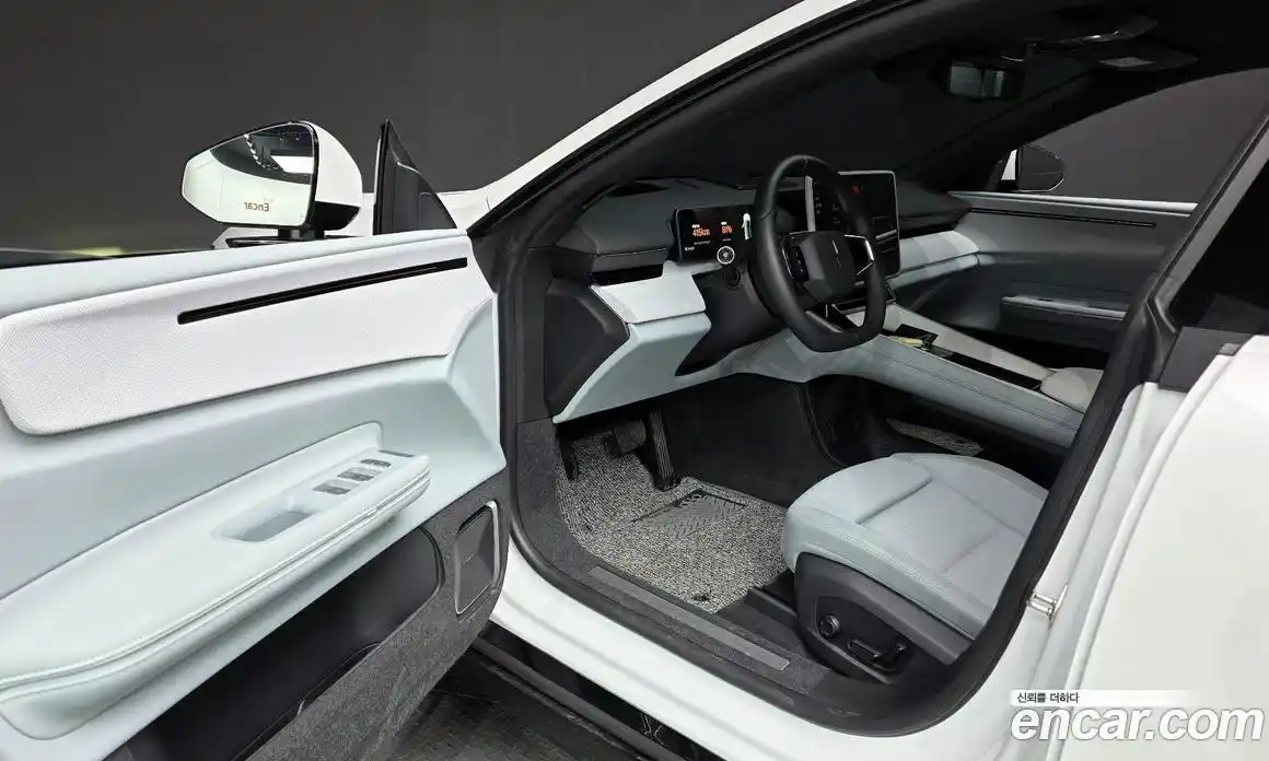 Polestar Polestar 4 2025 0.2 гидро в Москве № 610880, фото 9