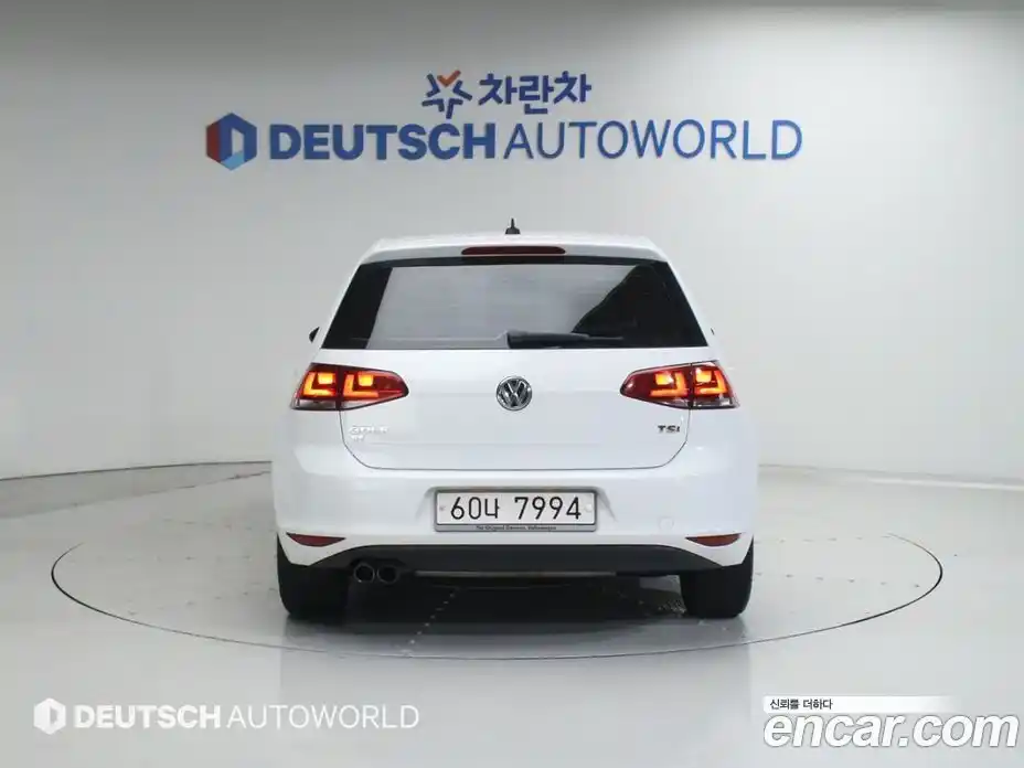 Volkswagen Golf 2016 1.8 гидро в Москве № 629317, фото 4