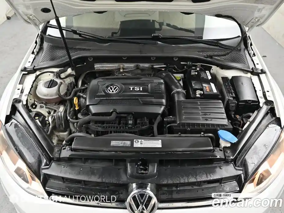 Volkswagen Golf 2016 1.8 гидро в Москве № 629317, фото 6