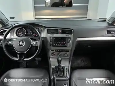 Volkswagen Golf 2016 1.8 гидро в Москве № 629317, миниатюра 7