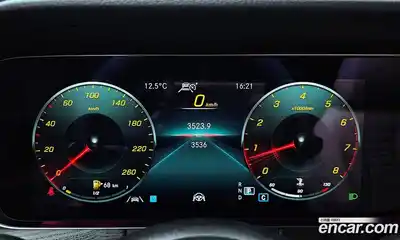 Mercedes-Benz E-Class 2023 2.0 гидро в Москве № 721702, миниатюра 8