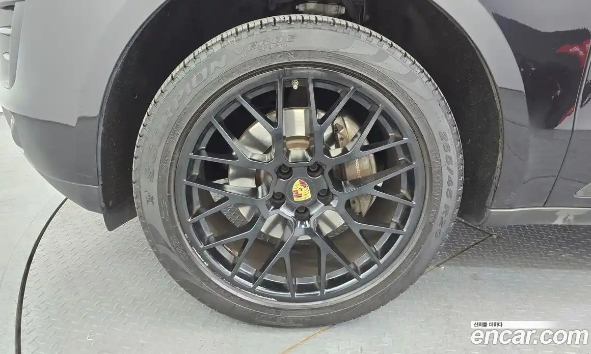 Porsche Macan 2017 2.0 гидро в Москве, фото 5