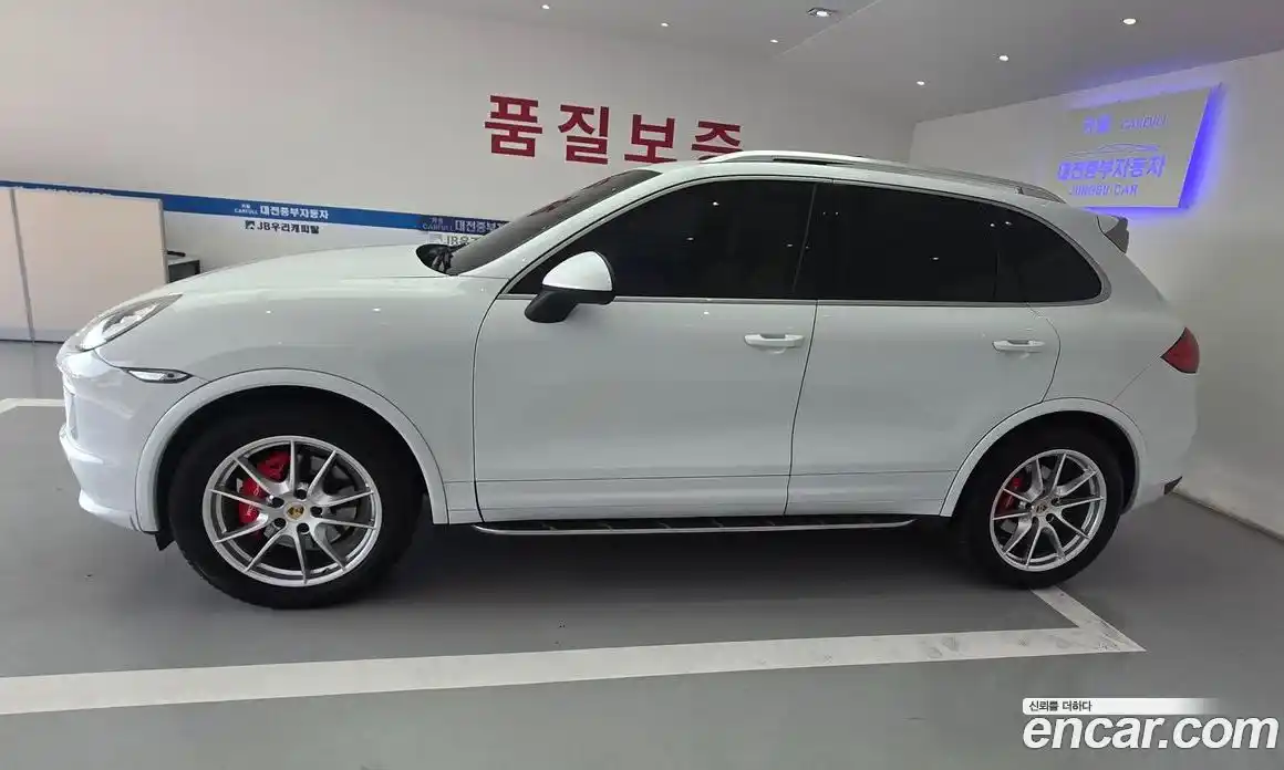 Porsche Cayenne 2014 3.0 гидро в Москве № 724308, фото 3