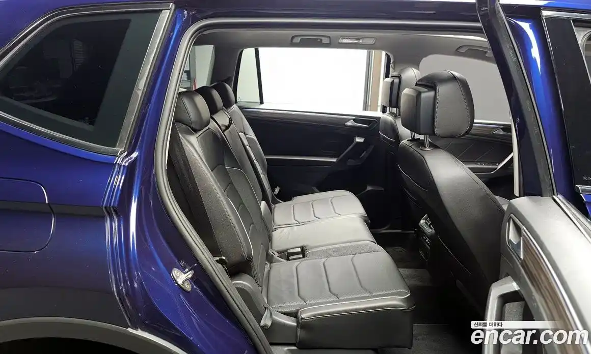 Volkswagen Tiguan 2022 2.0 гидро в Москве № 725140, фото 11