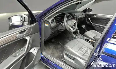 Volkswagen Tiguan 2022 2.0 гидро в Москве № 725140, миниатюра 12