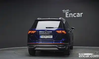 Volkswagen Tiguan 2022 2.0 гидро в Москве № 725140, миниатюра 4