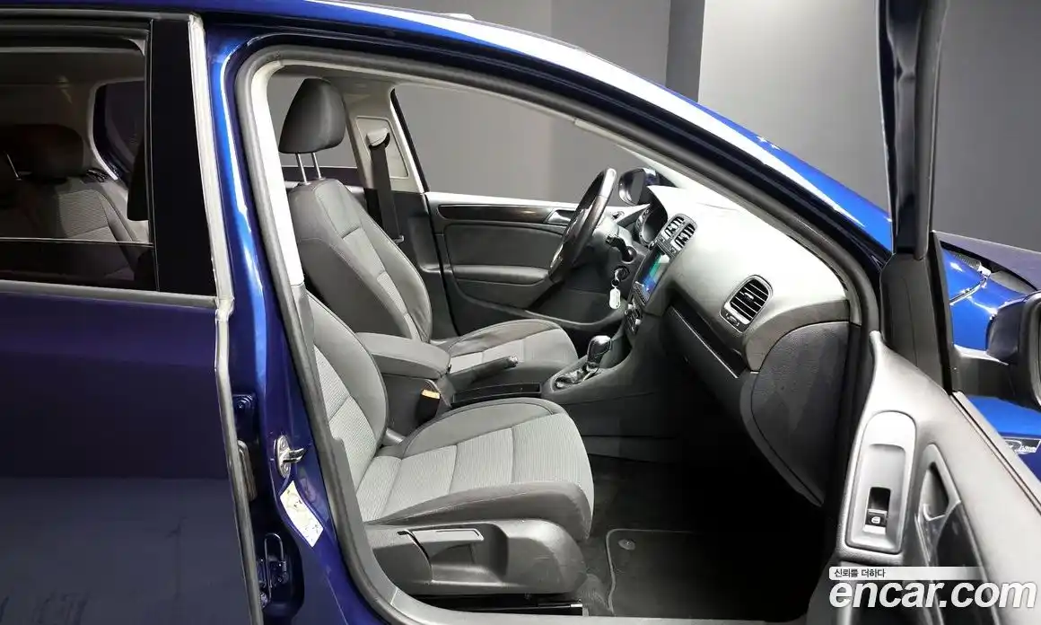 Volkswagen Golf 2012 2.0 гидро в Москве № 767118, фото 10