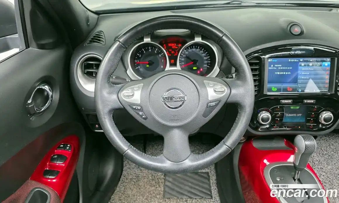 Nissan Juke 2016 1.6 гидро в Москве № 796470, фото 13