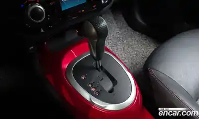 Nissan Juke 2016 1.6 гидро в Москве № 796470, миниатюра 9