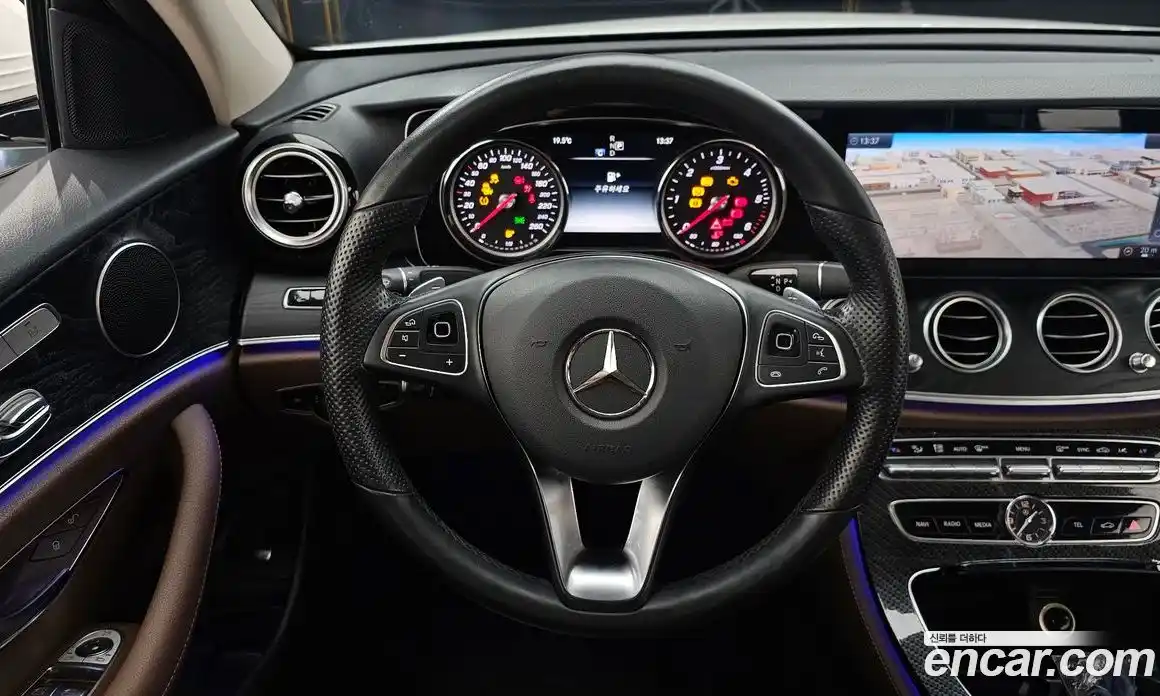 Mercedes-Benz E-Class 2017 1.9 гидро, фото 13