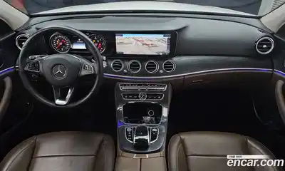 Mercedes-Benz E-Class 2017 1.9 гидро, миниатюра 7