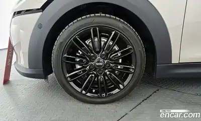 Mini Cooper Convertible 2024 1.5 гидро в Москве № 825224, миниатюра 5
