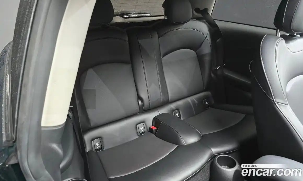 Mini Cooper 2017 1.5 гидро в Москве № 825365, фото 12