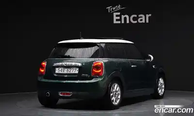Mini Cooper 2017 1.5 гидро в Москве № 825365, миниатюра 2