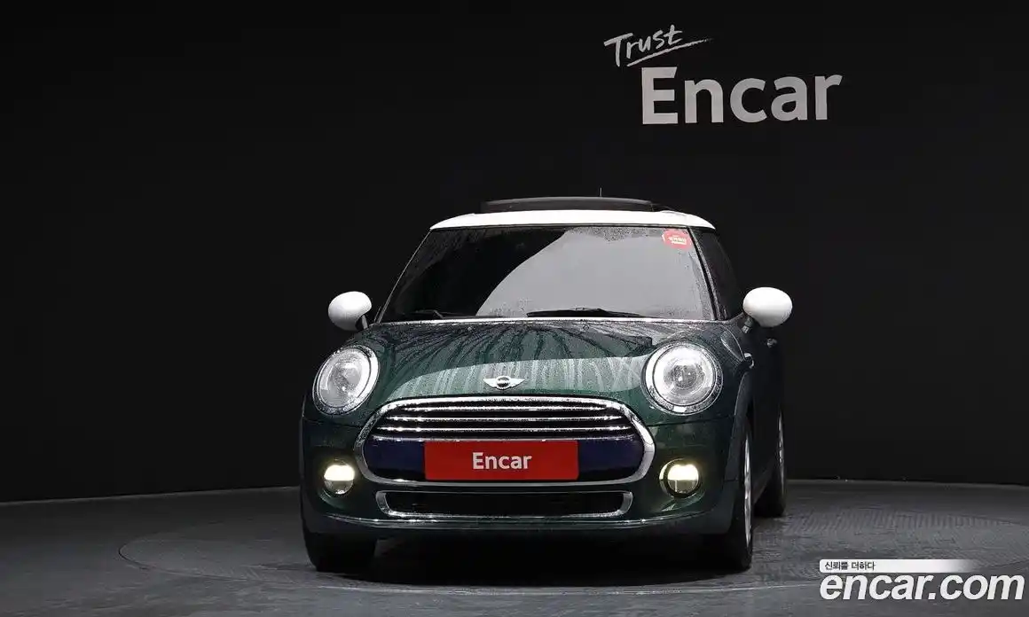 Mini Cooper 2017 1.5 гидро в Москве № 825365, фото 3