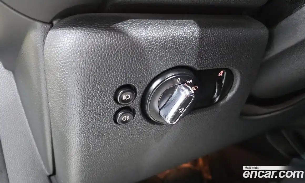Mini Cooper 2017 1.5 гидро в Москве № 825384, фото 18