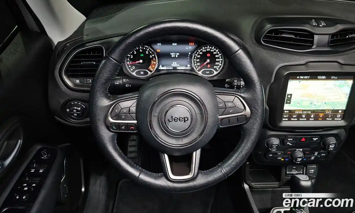 Jeep Renegade 2019 2.4 гидро в Москве № 826578, фото 13