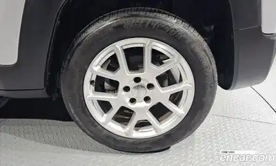 Jeep Renegade 2019 2.4 гидро в Москве № 826578, миниатюра 5