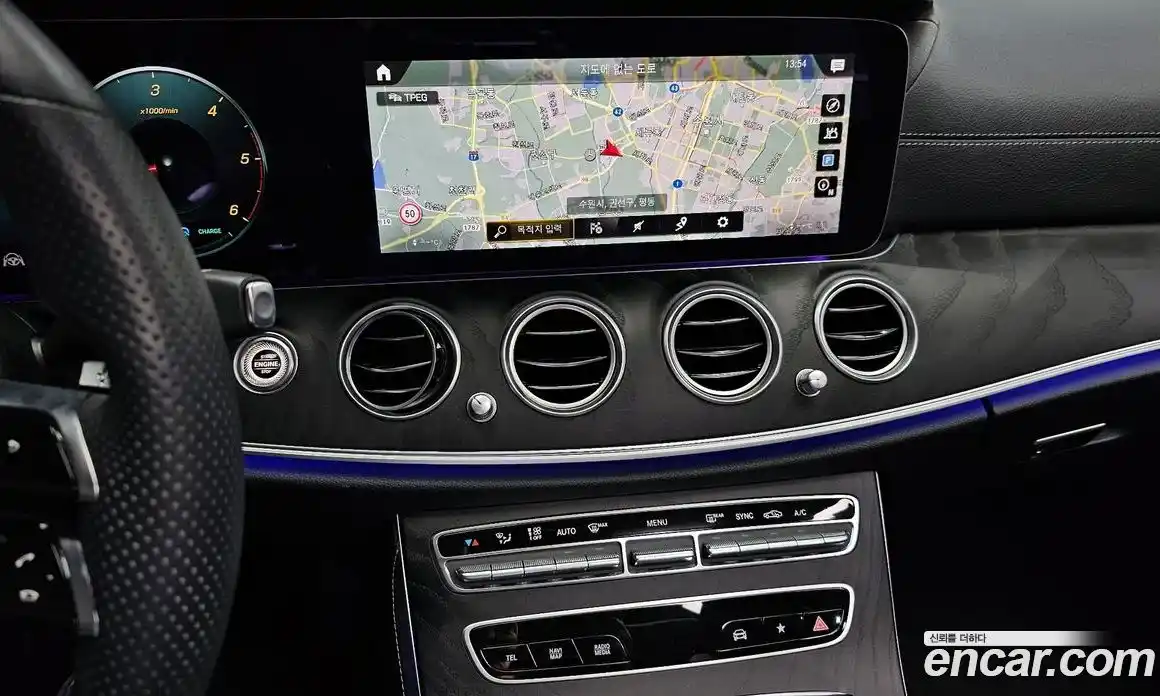 Mercedes-Benz E-Class 2022 1.9 гидро, фото 14