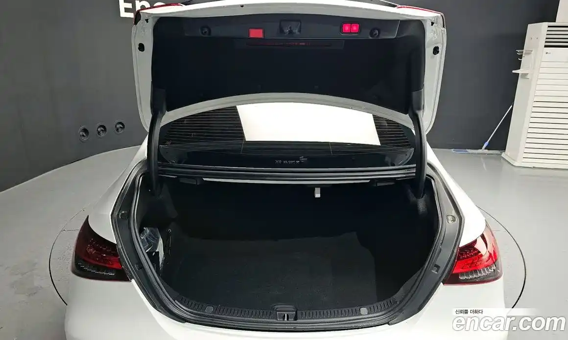 Mercedes-Benz E-Class 2022 1.9 гидро, фото 20