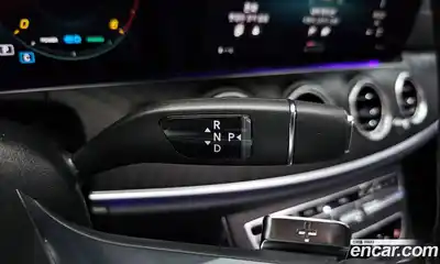 Mercedes-Benz E-Class 2022 1.9 гидро, миниатюра 9