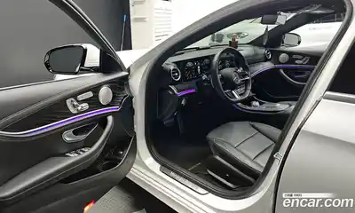 Mercedes-Benz E-Class 2022 1.9 гидро, миниатюра 10