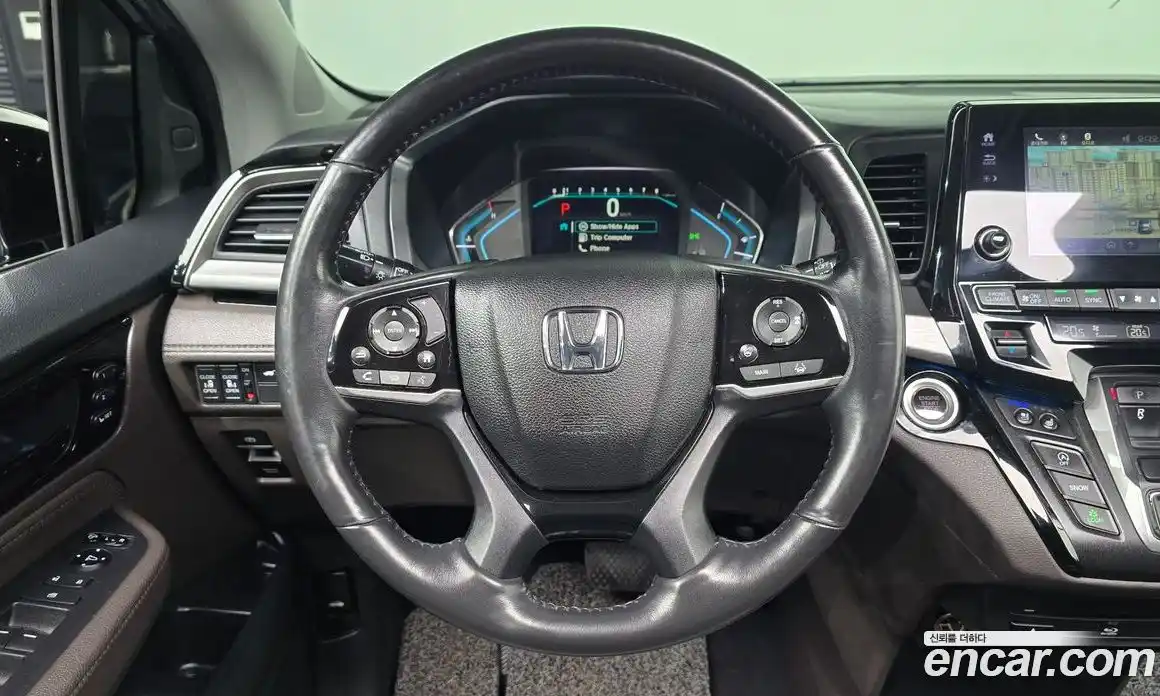 Honda Odyssey 2017 3.5 гидро в Москве № 896827, фото 12