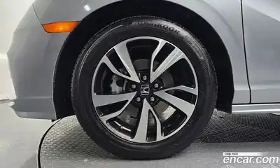 Honda Odyssey 2017 3.5 гидро в Москве № 896827, миниатюра 4