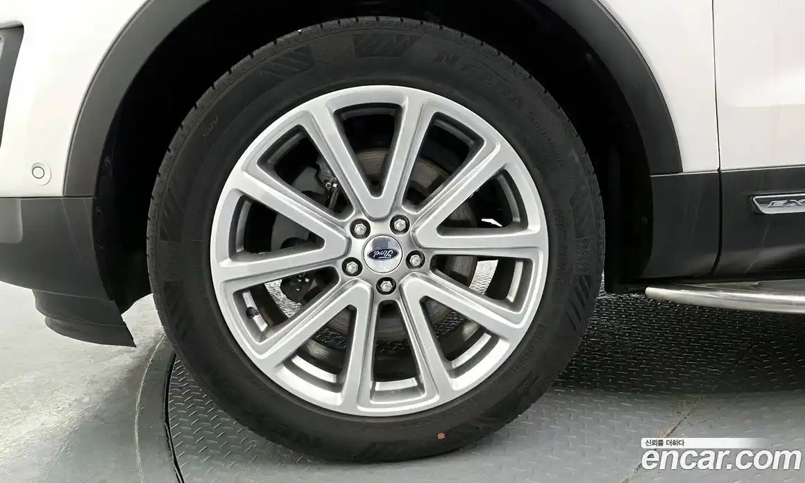 Ford Explorer 2016 2.3 гидро в Москве № 896972, фото 5