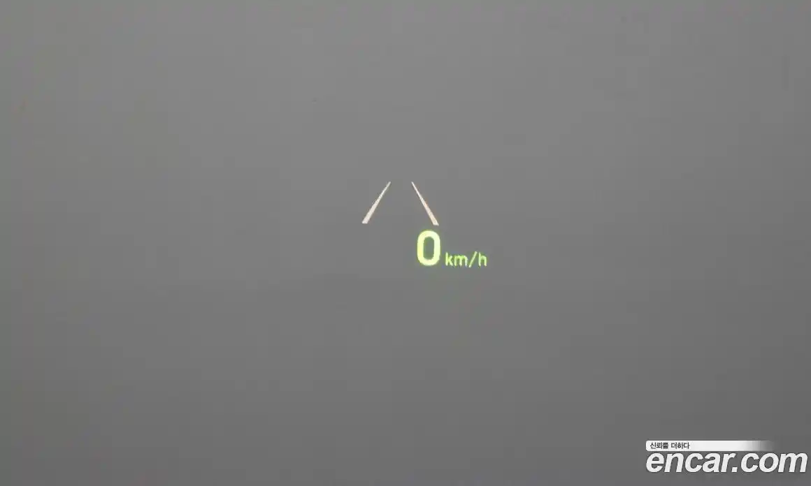 Hyundai Santa Fe 2019 2.0 Автомат в Москве № 927898, фото 14