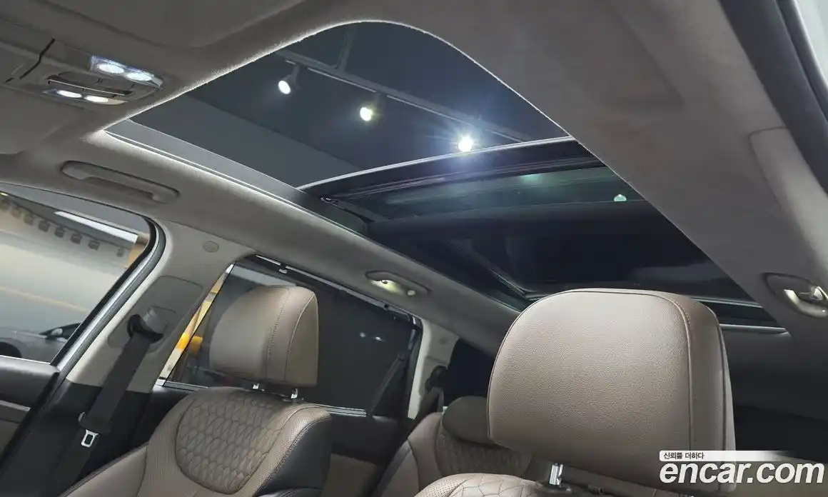 Hyundai Santa Fe 2019 2.0 Автомат в Москве № 927898, фото 19