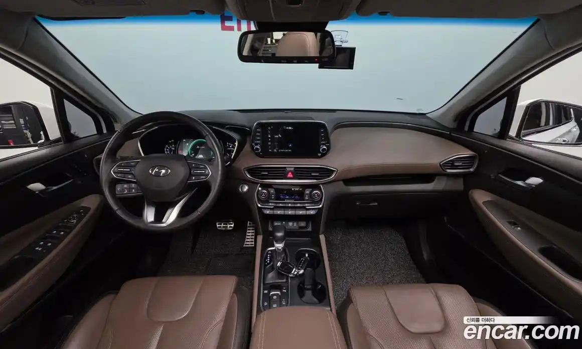 Hyundai Santa Fe 2019 2.0 Автомат в Москве № 927898, фото 6