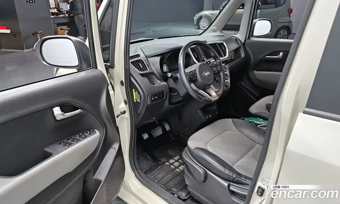 Kia Ray 2020 1.0 Автомат в Москве № 929132, фото 11