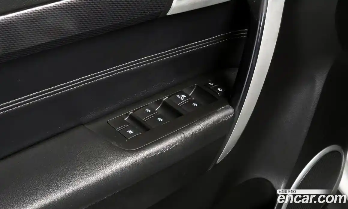 Chevrolet Captiva 2014 2.0 Автомат в Москве № 936135, фото 18