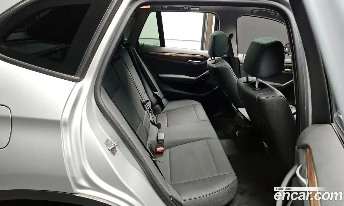 BMW X1 2014 2.0 гидро в Москве № 968847, фото 11