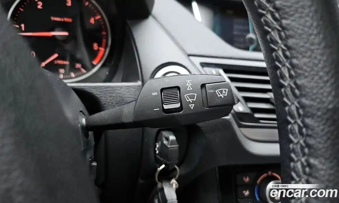 BMW X1 2014 2.0 гидро в Москве № 968847, фото 18